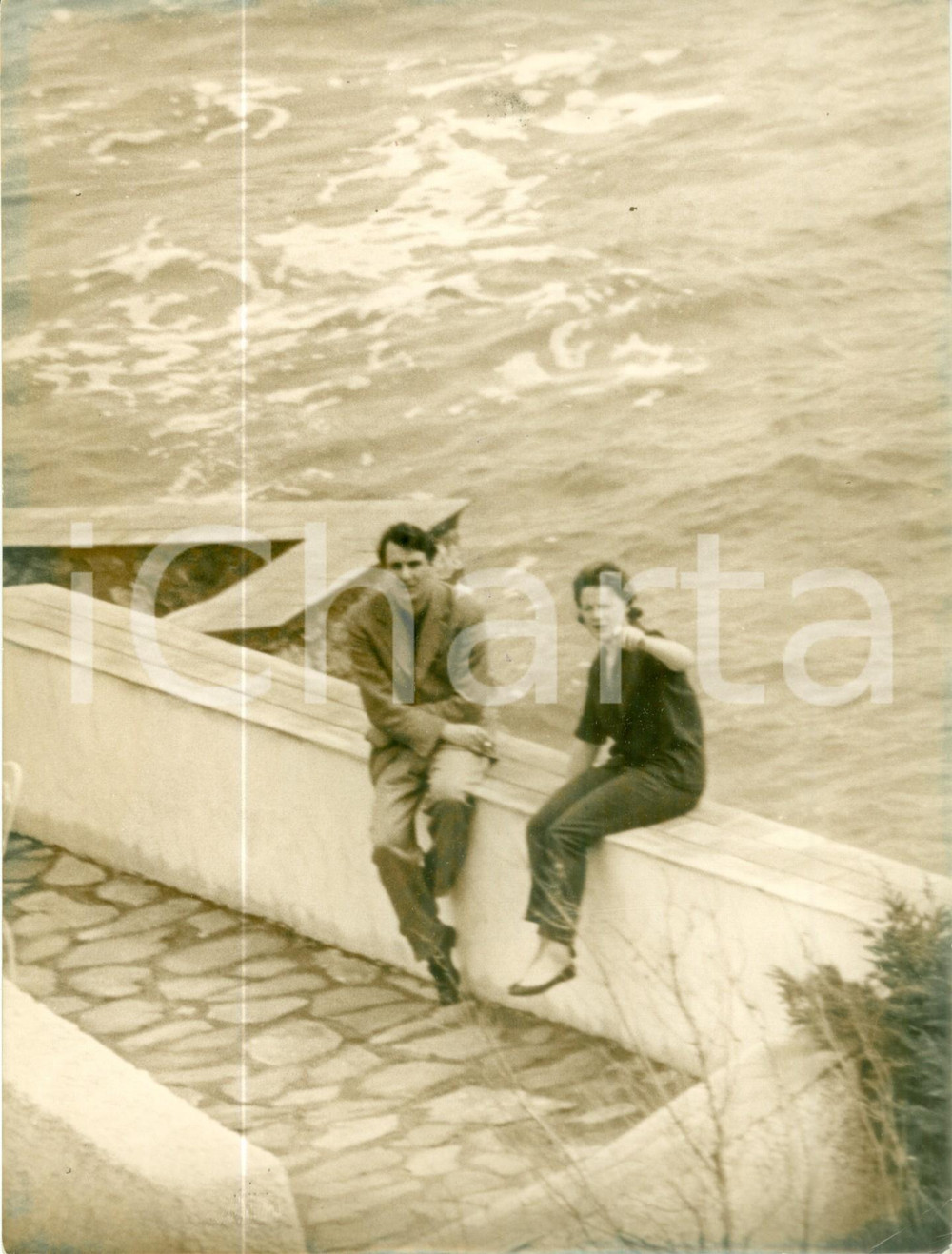 Fotografia d epoca originale 1962 MONTE ARGENTARIO Beatrice d OLANDA avvista paparazzi a PORTO ERCOLE Foto 1