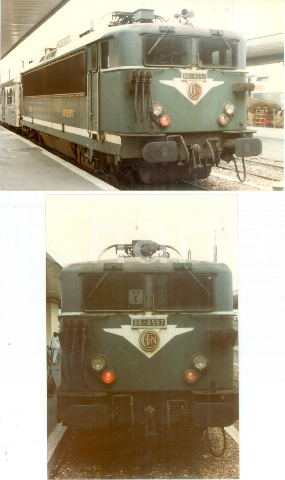 Fotografia d epoca originale 1975 ca FRANCE Locomotiva SNCF BB8597 in stazione Lotto 2 fotografie 1