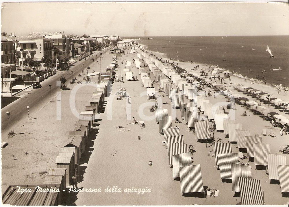 Cartolina originale da collezione 1954 BELLARIA IGEA MARINA RN Spiaggia e Hotel Savoia Cartolina FG VG 1