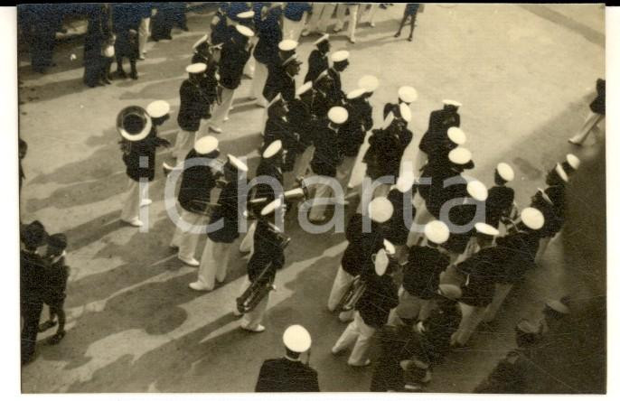 Fotografia d epoca originale 1950 MARIANO COMENSE Festa anniversario banda locale  Concerto Foto 8x6 cm 1