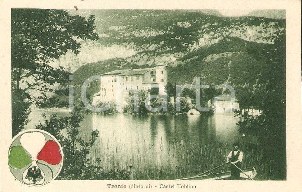 Cartolina originale da collezione 1920 ca TRENTO Veduta Castel TOBLINO con il lago Cartolina ANIMATA barcaiolo FP 1