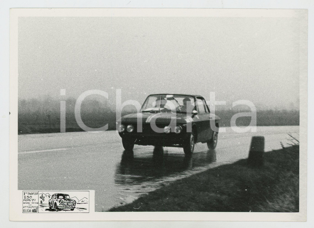 Fotografia d epoca originale 1966 NOVARA I° Trofeo 250 minuti Lancia Fulvia coupé JOLLY CLUB Foto 18x13 1