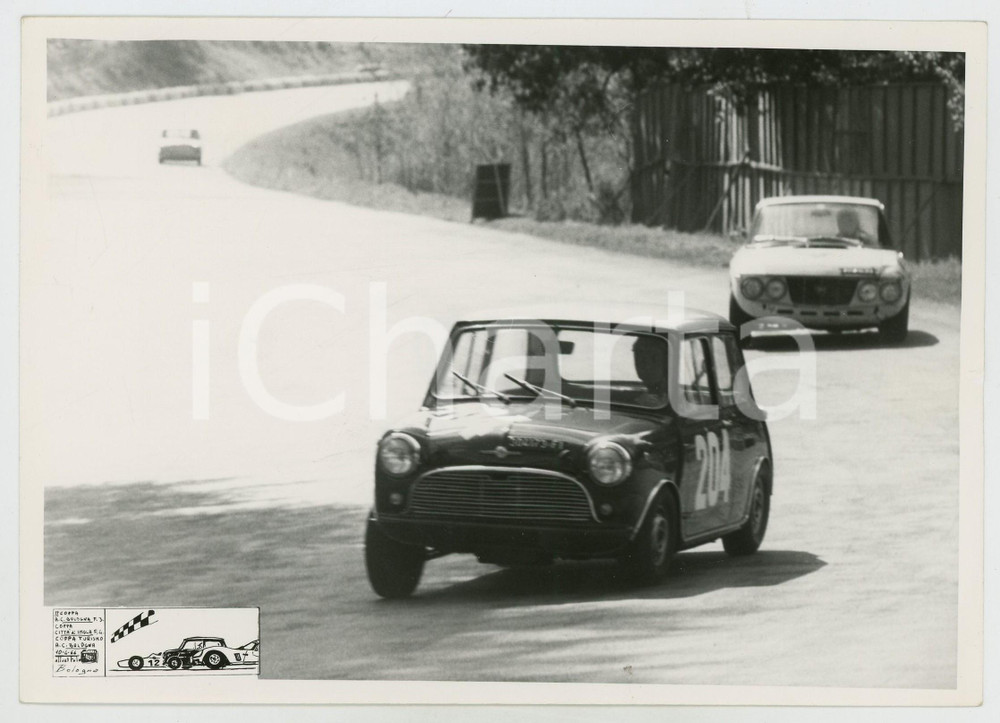 Fotografia d epoca originale 1966 Coppa Turismo A.C. BOLOGNA Mini Cooper sul circuito JOLLY TEAM Foto 1