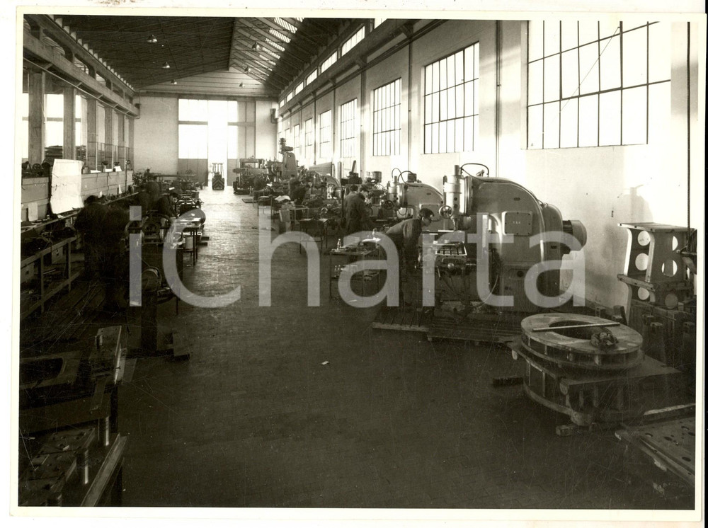 Fotografia d epoca originale 1960 ca PARMA Ditta SALAMINI  Reparto macchine per costruzione stampi Foto 1