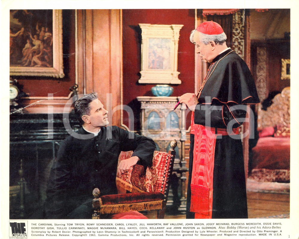 Fotografia d epoca originale 1963 THE CARDINAL smokes a cigar  Tom TRYON Movie Otto PREMINGER Foto seriale 1