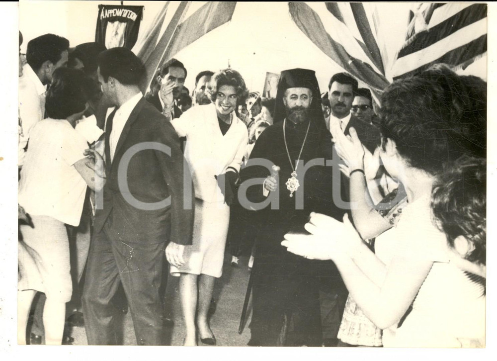Fotografia d epoca originale 1962 CIPRO Principessa Sofia di Grecia in visita con l arcivescovo Makarios Foto 1