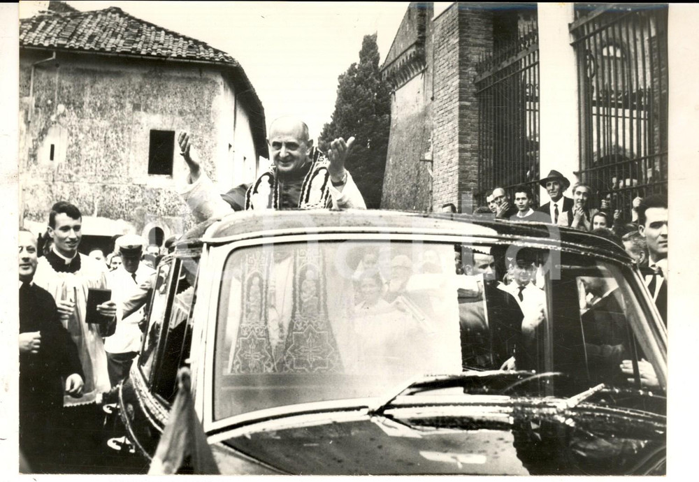 1963 GROTTAFERRATA Arrivo di papa Paolo VI per la Messa all'abbazia *Foto