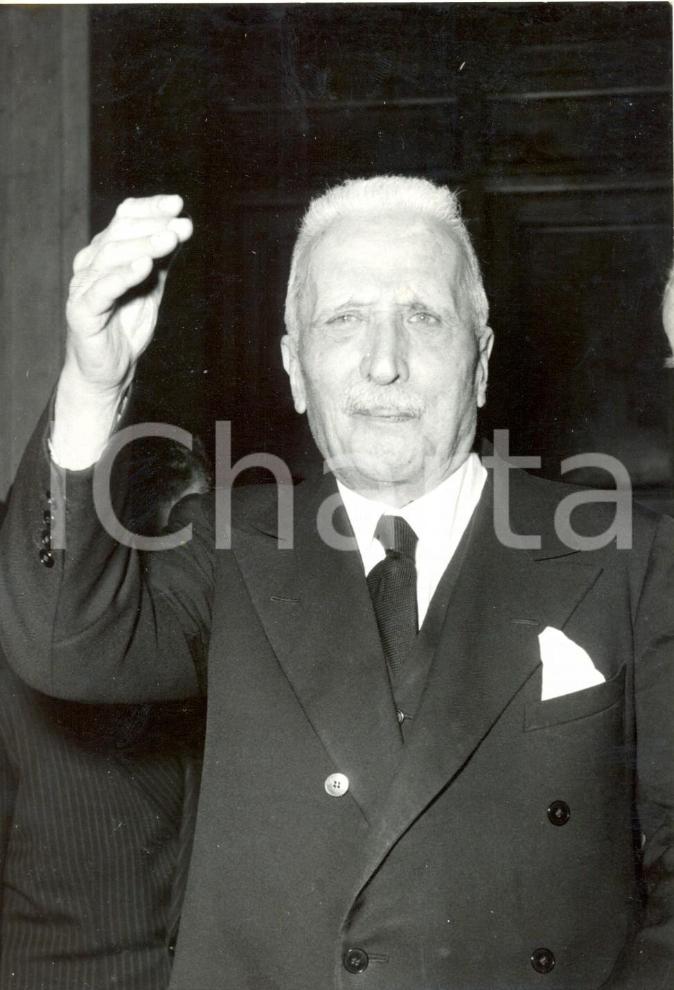 Fotografia d epoca originale 1959 ROMA  Crisi ministeriale  Enrico De NICOLA arriva al Quirinale Foto13x18 1