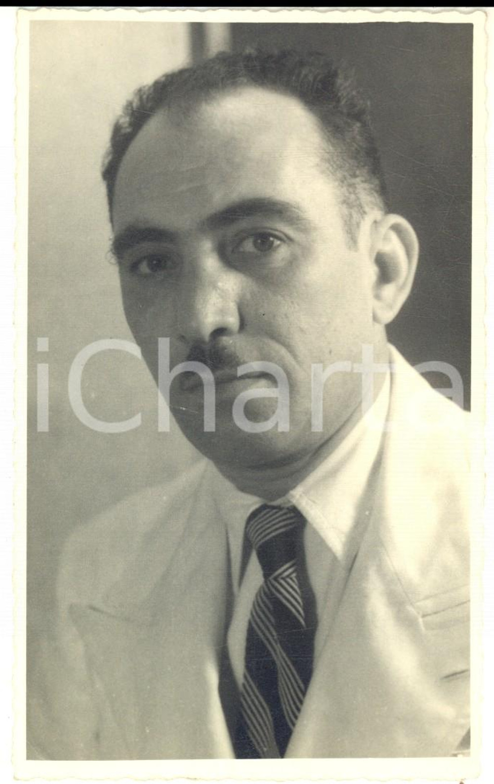 Fotografia d epoca originale 1949 MOGADISCIO Ritratto di un medico  Fotografia LANFRANCONI 8x13 cm 1