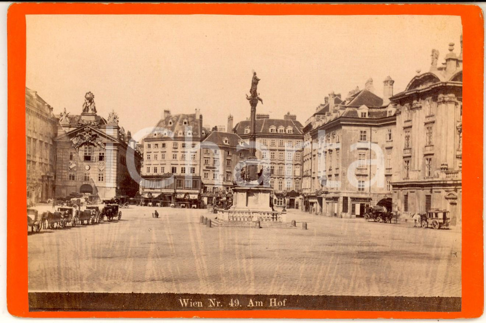 Fotografia d epoca originale 1880 ca WIEN Am Hof Foto A. F. CZIHAK S nÂ° 49 ANIMATA carrozze 17x11 cm 1