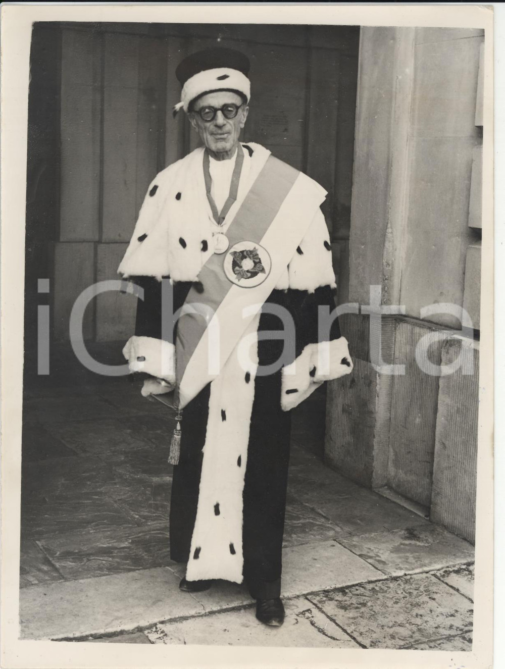 Fotografia d epoca originale 1955 LONDON Eustachio Paolo LAMANNA at European University Rectors Conference 1