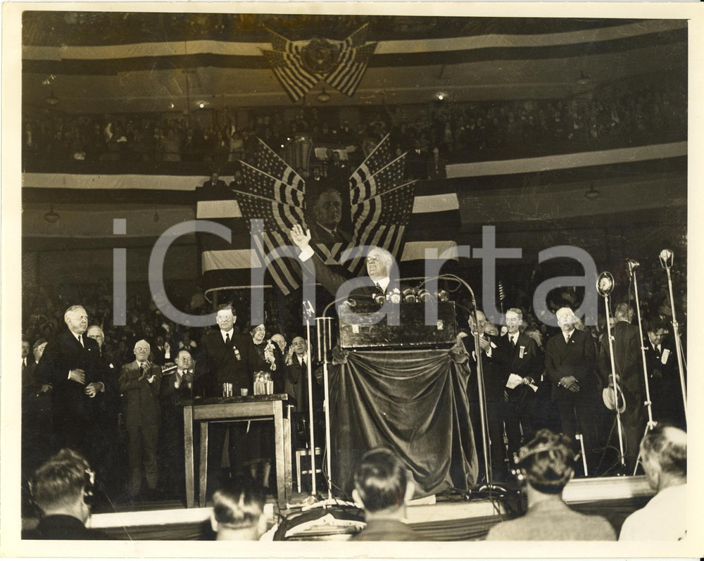 Fotografia d epoca originale 1936 CHICAGO STADIUM  Franklin ROOSEVELT delivering a campaign address Photo 1