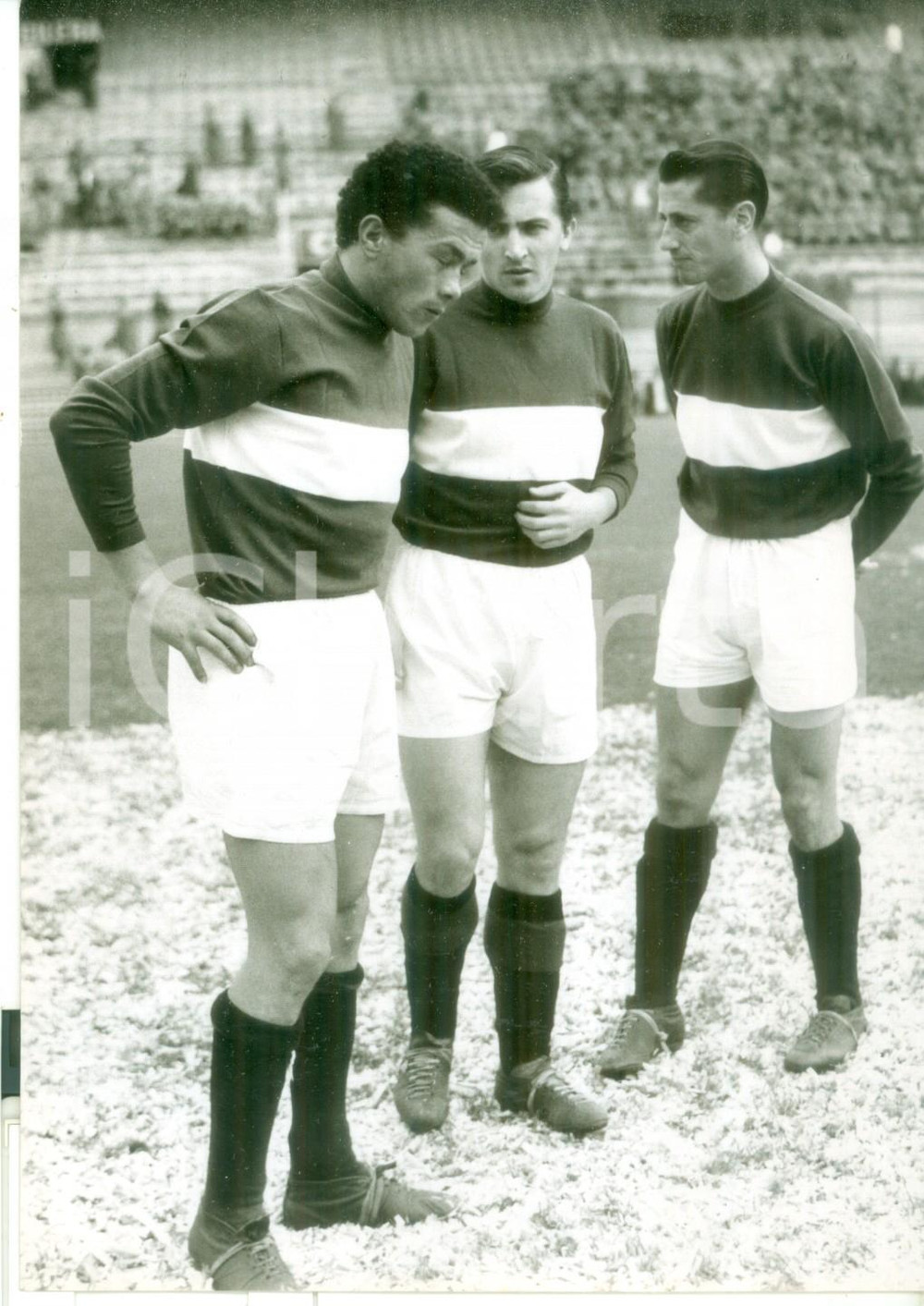 Fotografia d epoca originale 1957 MILANO Calcio  Allenamento NazionaleLuton Town  Miguel MONTUORI Foto 1