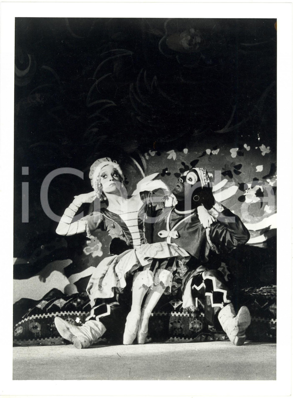 Fotografia d epoca originale 1989 BALLETTO CLASSICO  Elisabeth MAURIN Francis MALOVIK in Petrushka  Foto 1