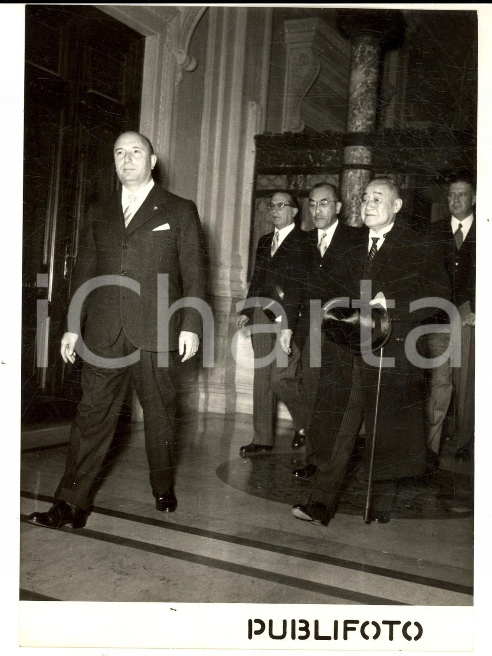 1954 ROMA Mario SCELBA con il premier Shigeru YOSHIDA al Viminale *Foto 13x18 cm