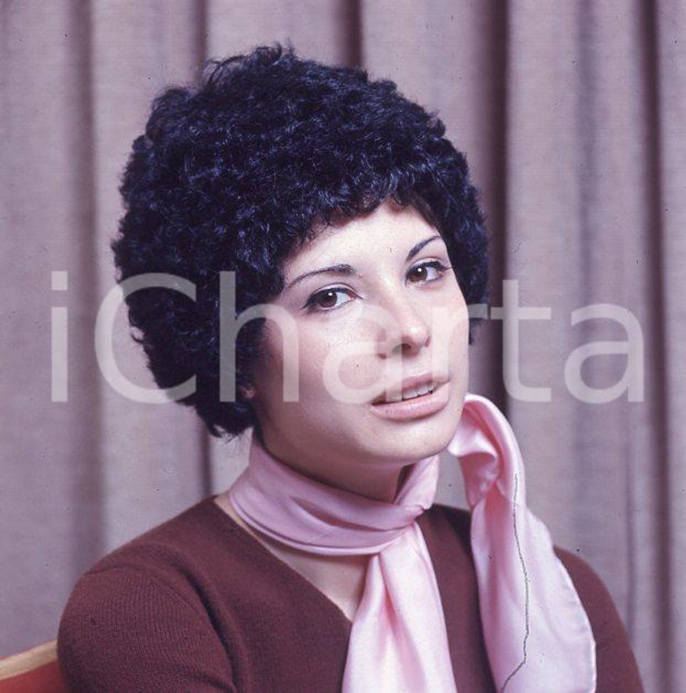 6X6cm NEGATIVO ORIGINALE * 1970ca ROSANNA FRATELLO  con parrucca (3)