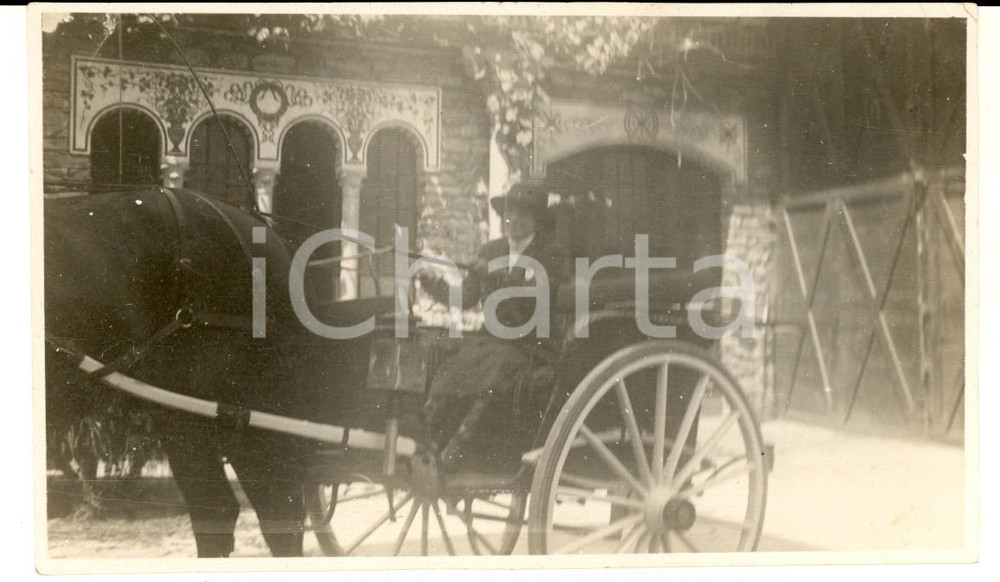 1930 ca MILANO Viale Romagna - Fattoria VOLONTE' - Proprietaria sul calesse FOTO