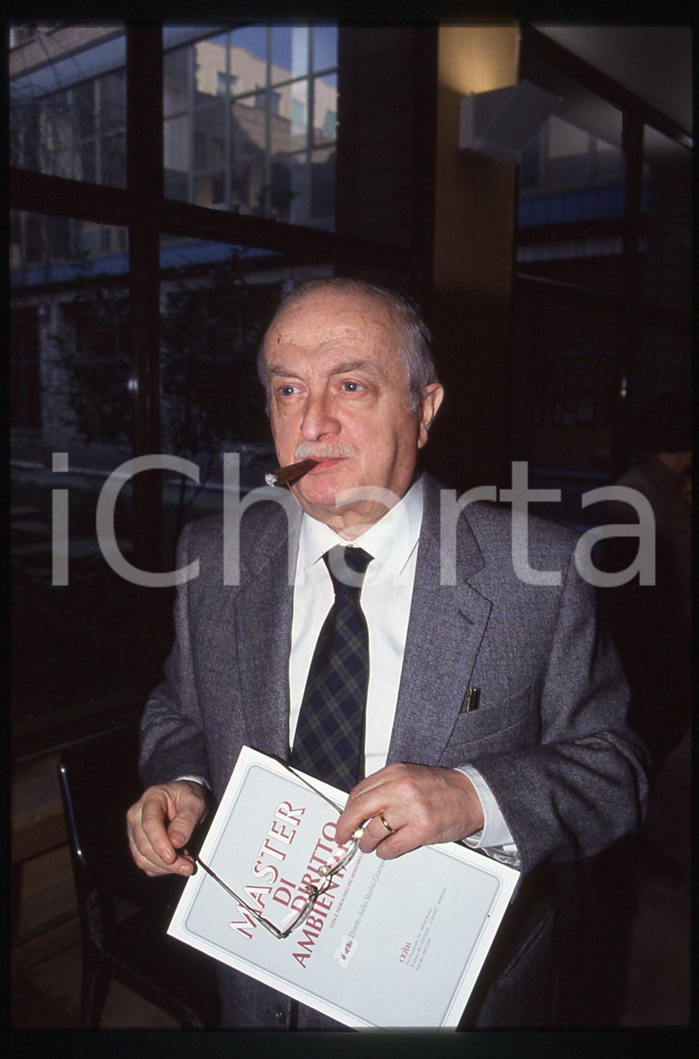 35mm vintage slide* 1995 ca MILANO Sergio VACCÀ Ritratto del professore (5)