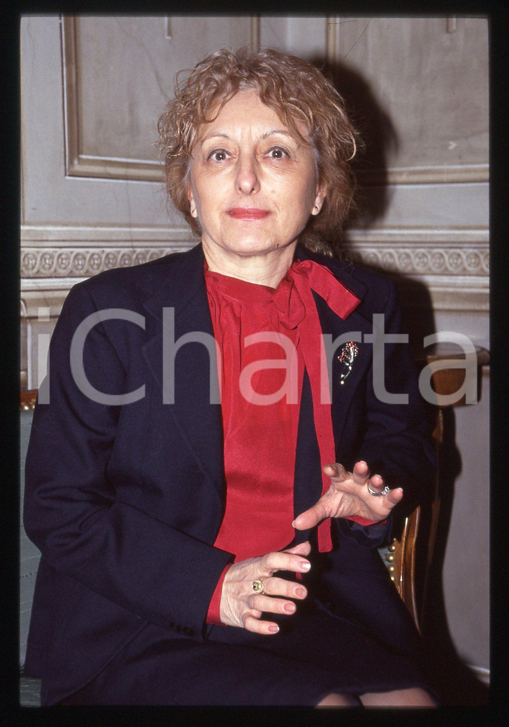 35mm vintage slide* 1995 ca ITALIA - PDS Valeria FORTI BIANCHI Ritratto (1)