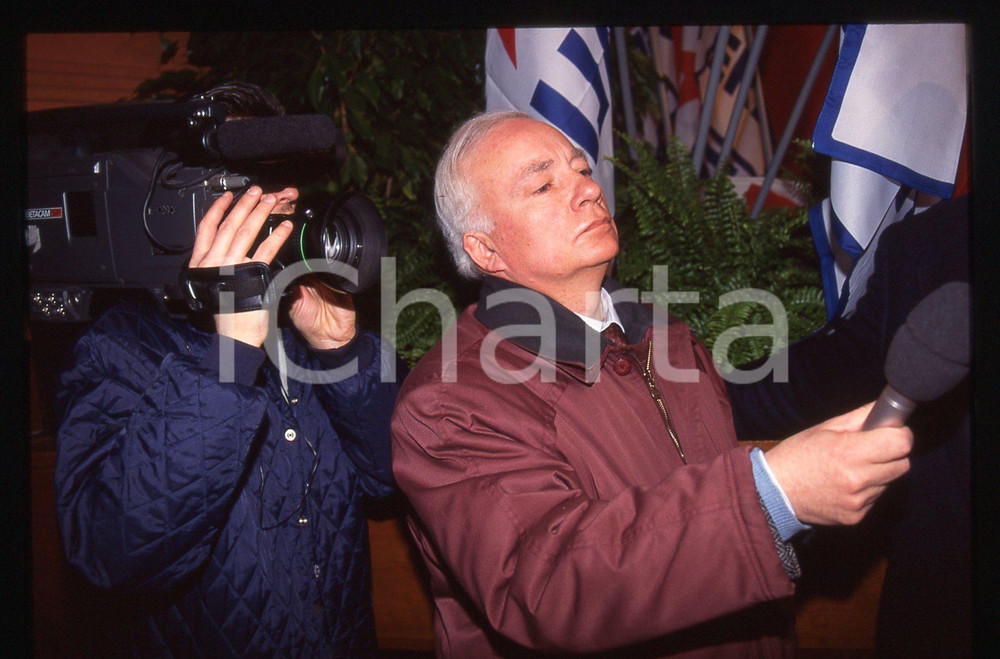 35mm vintage slide* 1995 ca ITALIA Paolo PISANÒ a un convegno sul FASCISMO (4)