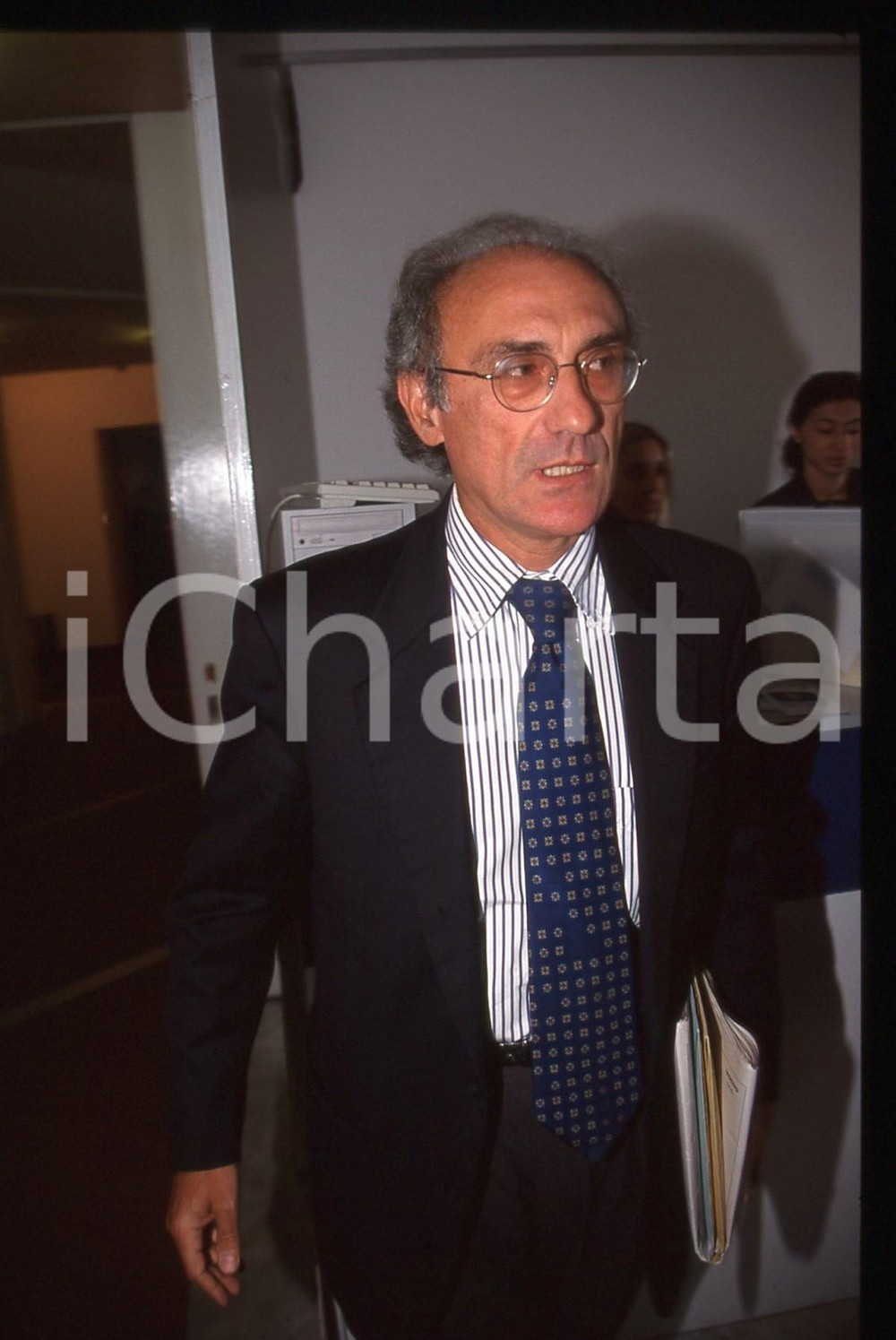 35mm vintage slide* 1996 ITALIA Giovanni VALENTINI durante un convegno (2)