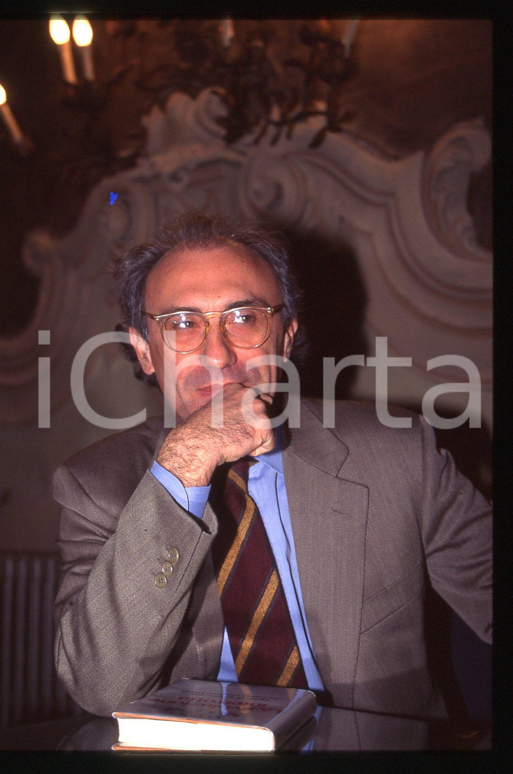 35mm vintage slide* 1995 ca ITALIA Giovanni VALENTINI Ritratto del giornalista 4