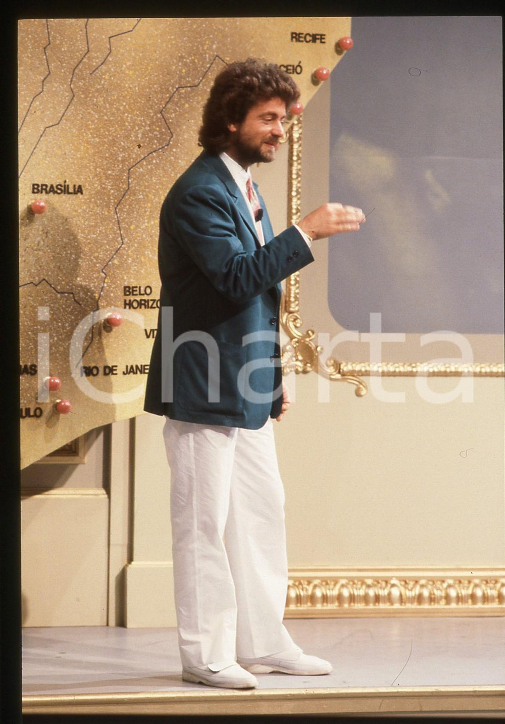 35mm vintage slide* 1984 "TE LO DO IO IL BRASILE" Beppe GRILLO in scena (13)
