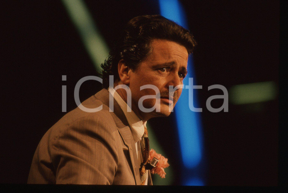 35mm vintage slide* 1988 FESTIVAL DI SANREMO Beppe GRILLO in scena RAI UNO (38)