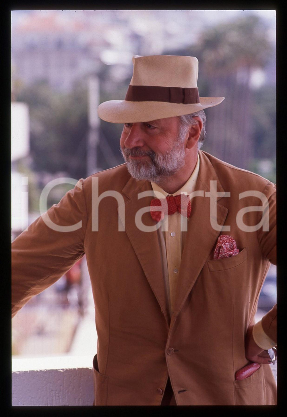 35mm vintage slide* 1989 CANNES Philippe NOIRET al Festival del Cinema (2)