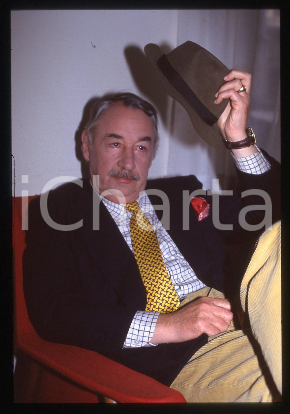 35mm vintage slide* 1990 ca CINEMA Philippe NOIRET ritratto dell'attore (6)