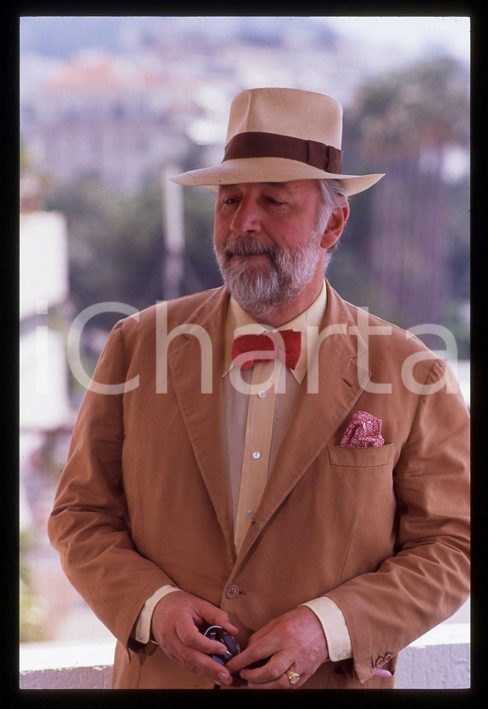 35mm vintage slide* 1989 CANNES Philippe NOIRET al Festival del Cinema (6)