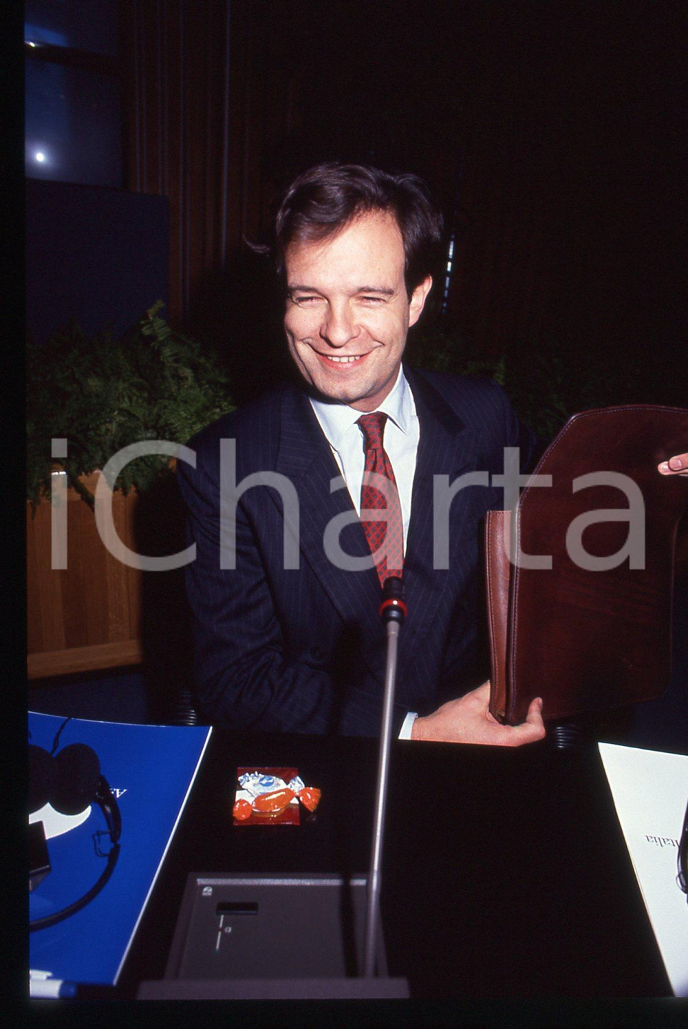 35mm vintage slide* 1991 MILANO James ELLES a un evento dell'ASPEN INSTITUTE (1)