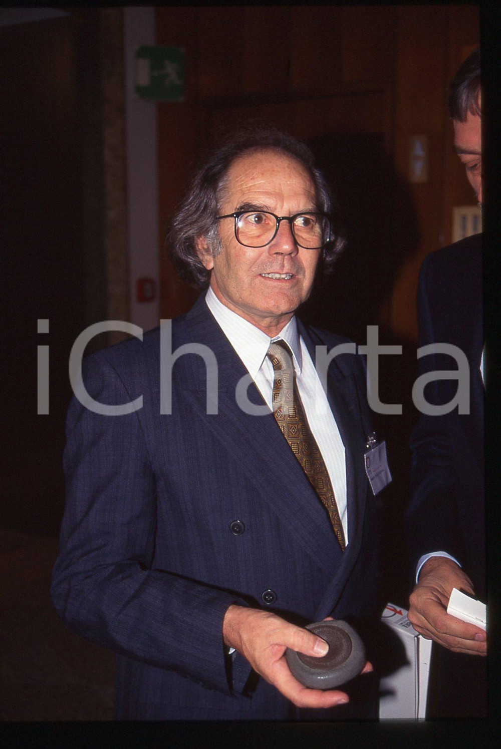 35mm vintage slide* 1996 MILANO Adolfo Perez ESQUIVEL a un convegno NOBEL (4)