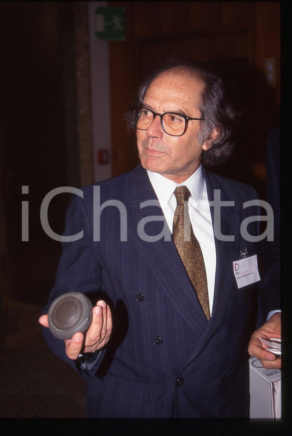 35mm vintage slide* 1996 MILANO Adolfo Perez ESQUIVEL a un convegno NOBEL (6)