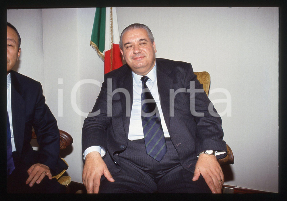 35mm vintage slide* 1990 ca ROMA Vincenzo DE COSMO ritratto del politico DC (2)
