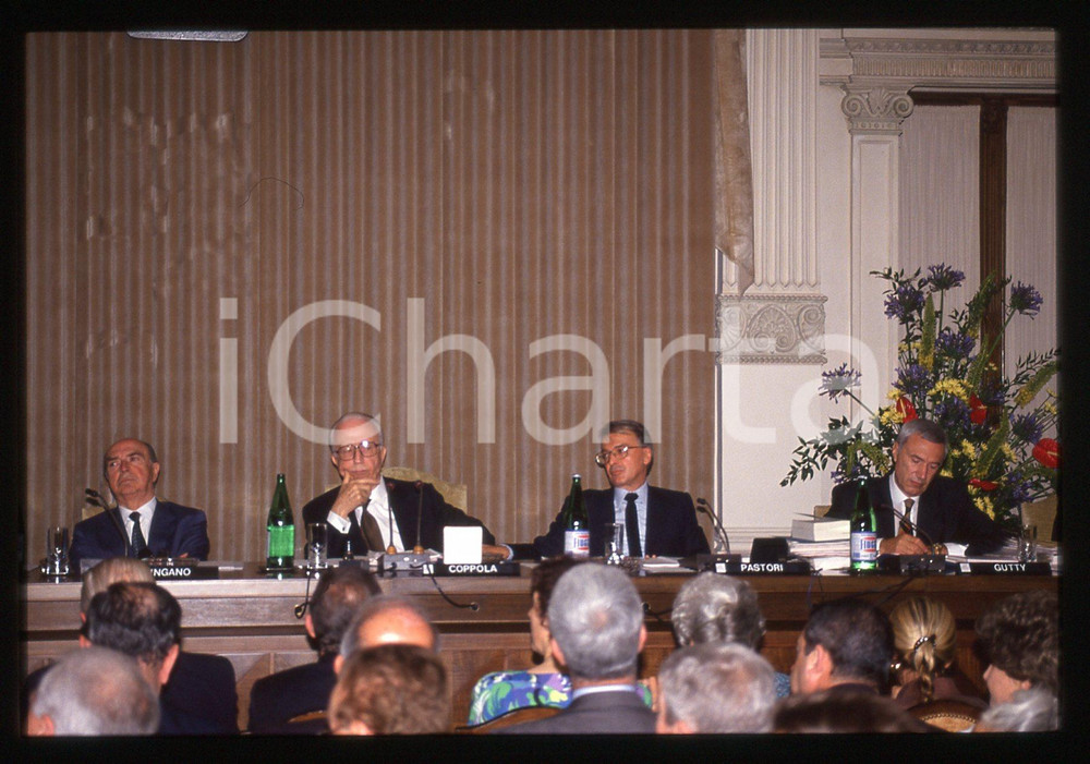 35mm vintage slide* 1993 TRIESTE - ASSICURAZIONI GENERALI Assemblea azionisti 8