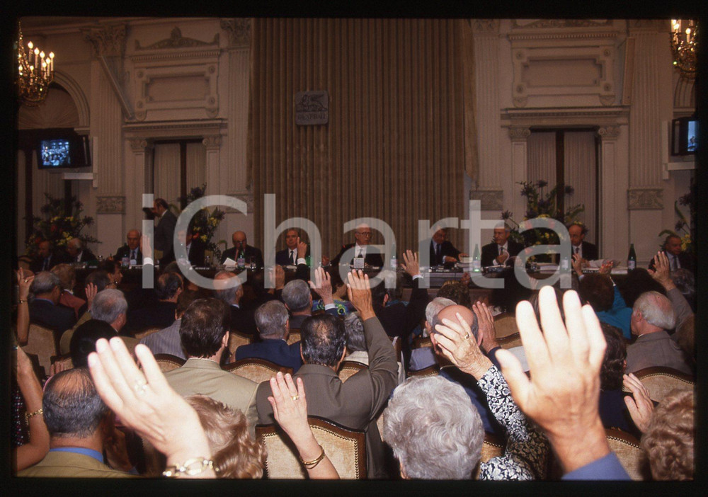 35mm vintage slide* 1993 TRIESTE - ASSICURAZIONI GENERALI Assemblea azionisti 9