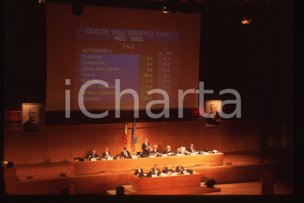 35mm vintage slide* 1996 TORINO Cesare ROMITI parla agli azionisti FIAT (3)
