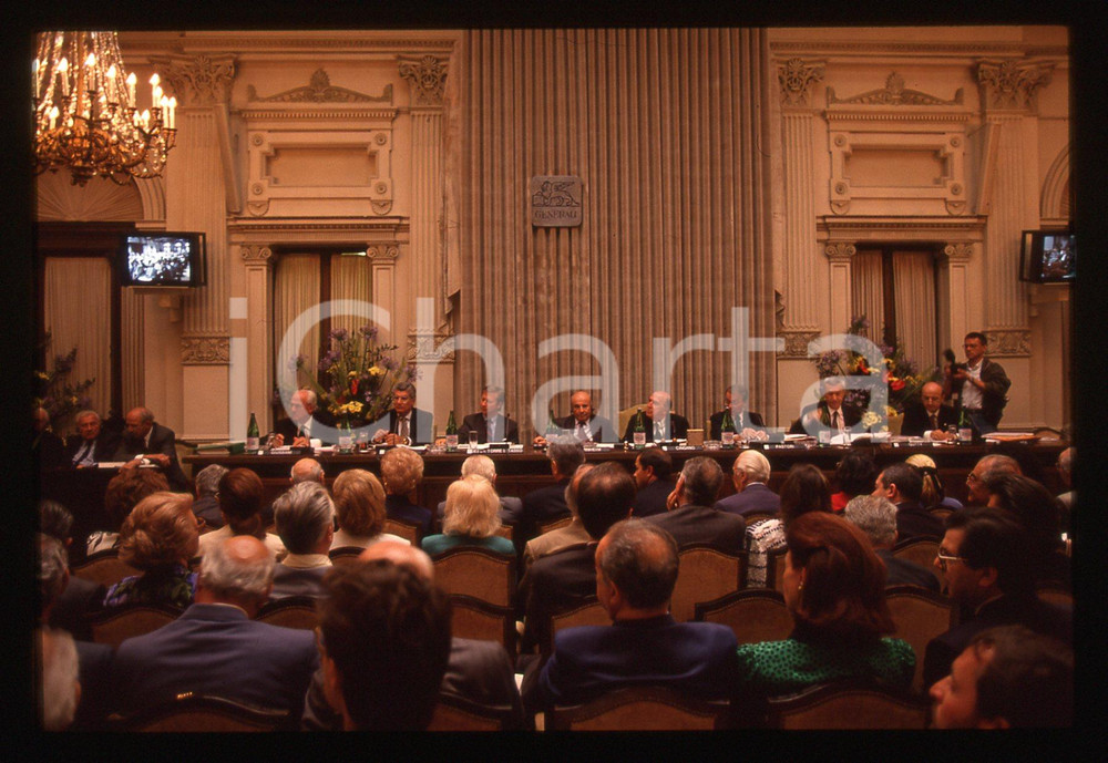 35mm vintage slide* 1993 TRIESTE - ASSICURAZIONI GENERALI Assemblea azionisti 13