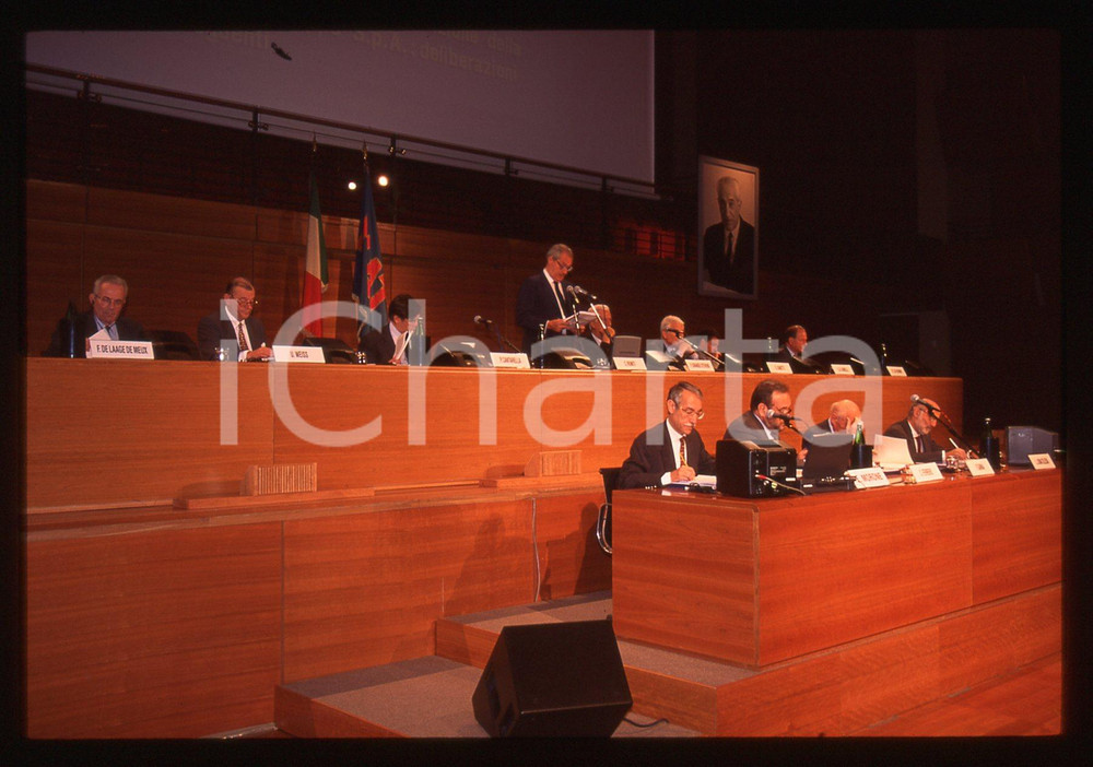 35mm vintage slide* 1996 TORINO Cesare ROMITI parla agli azionisti FIAT (6)