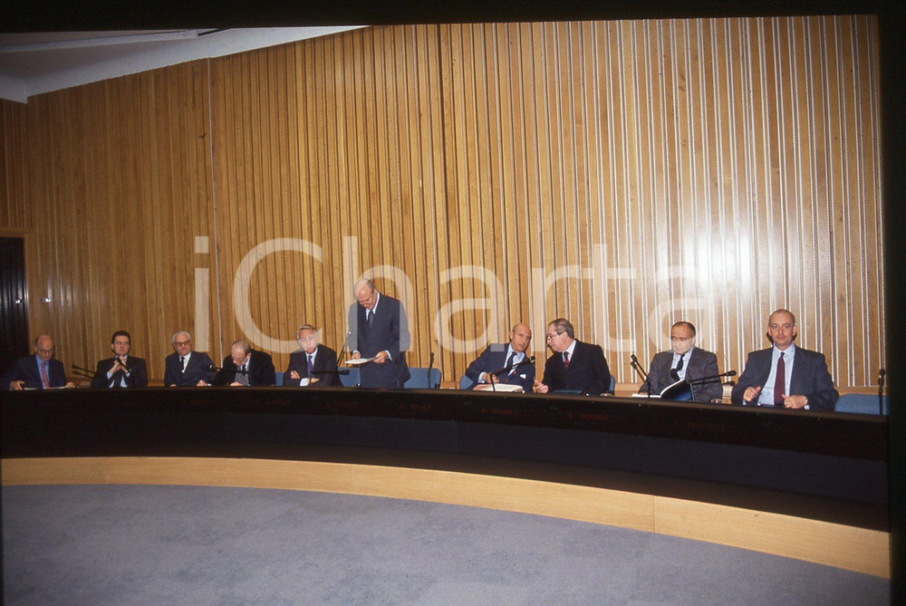 35mm vintage slide* 1994 MILANO Lamberto JONA CELESIA all'assemblea GEMINA (1)