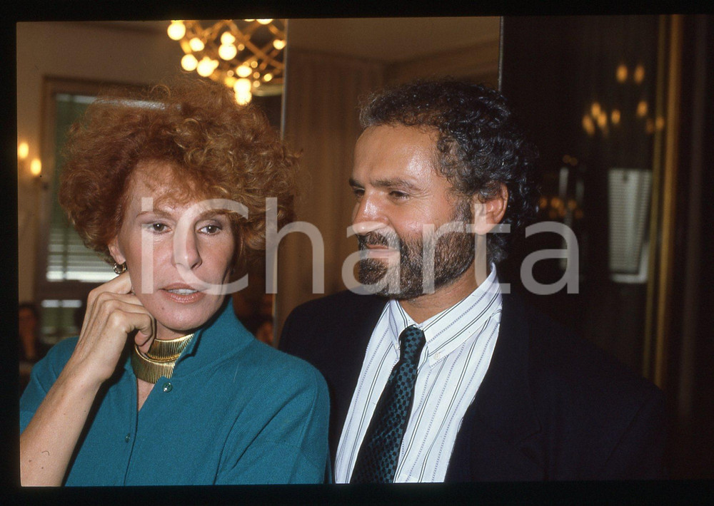 35mm vintage slide* 1990 MILANO Gianni VERSACE Ornella VANONI Terrazza MARTINI 6