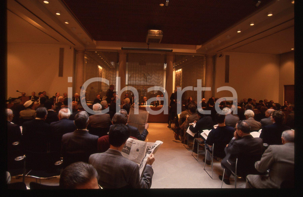 Fotografia d epoca originale 35mm vintage slide 1994 MILANO COMIT Banca Commerciale Assemblea azionisti 12 1