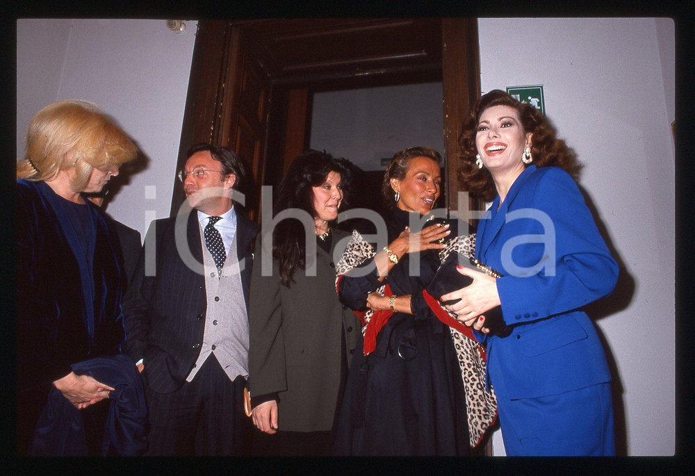 35mm vintage slide* 1995 ca ITALIA - COSTUME Edwige FENECH Claudia MORI (2)