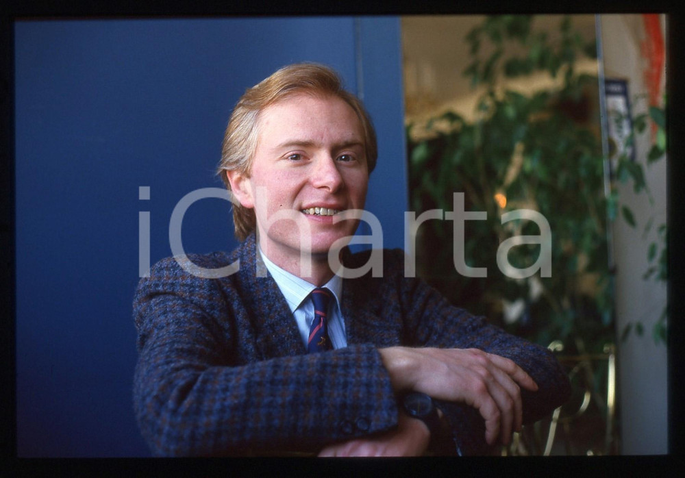 35mm vintage slide* 1989 MILANO Roberto CHEVALIER Ritratto Terrazza Martini (13)