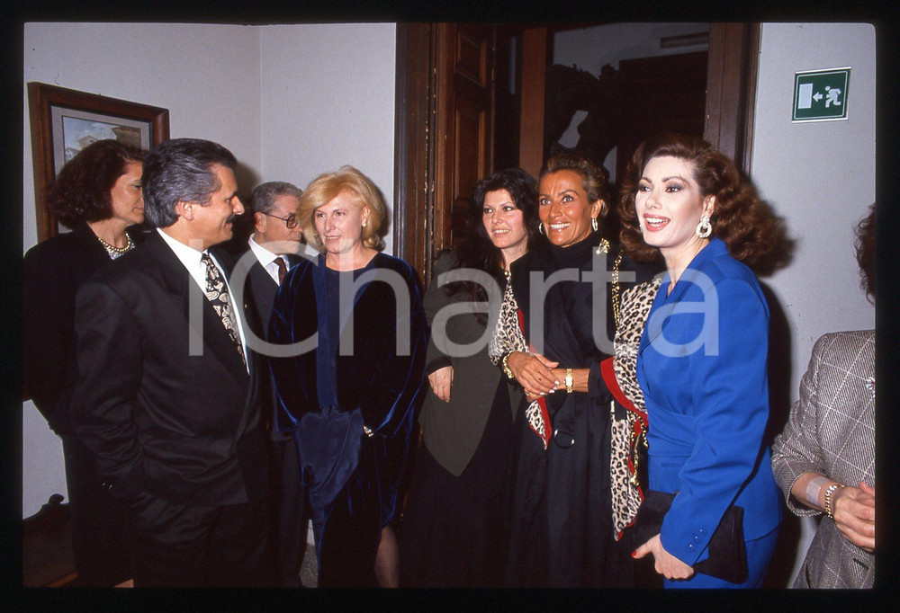 35mm vintage slide* 1995 ca ITALIA - COSTUME Edwige FENECH Claudia MORI