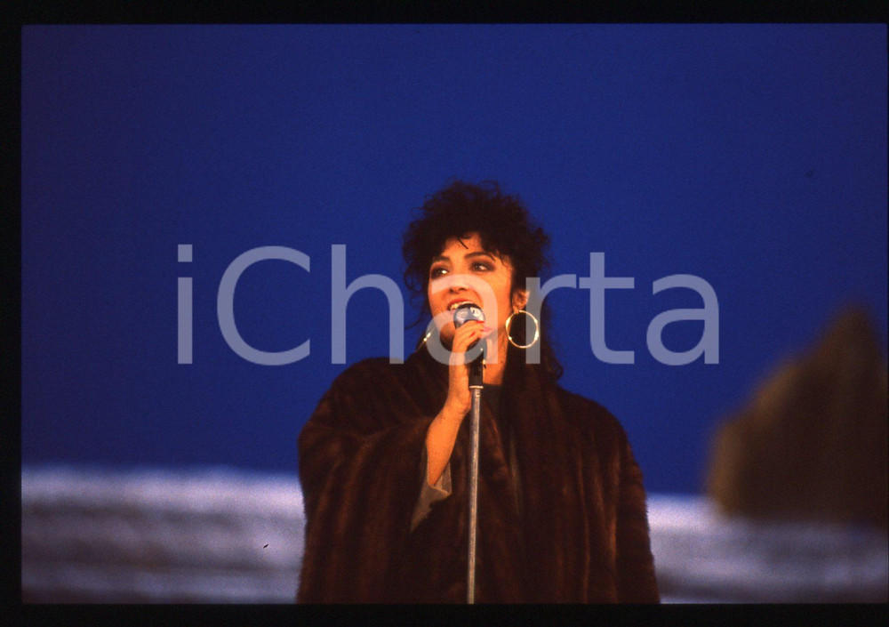 35mm vintage slide* 1990 FESTIVAL DI SANREMO Marcella BELLA Ritratto (2)