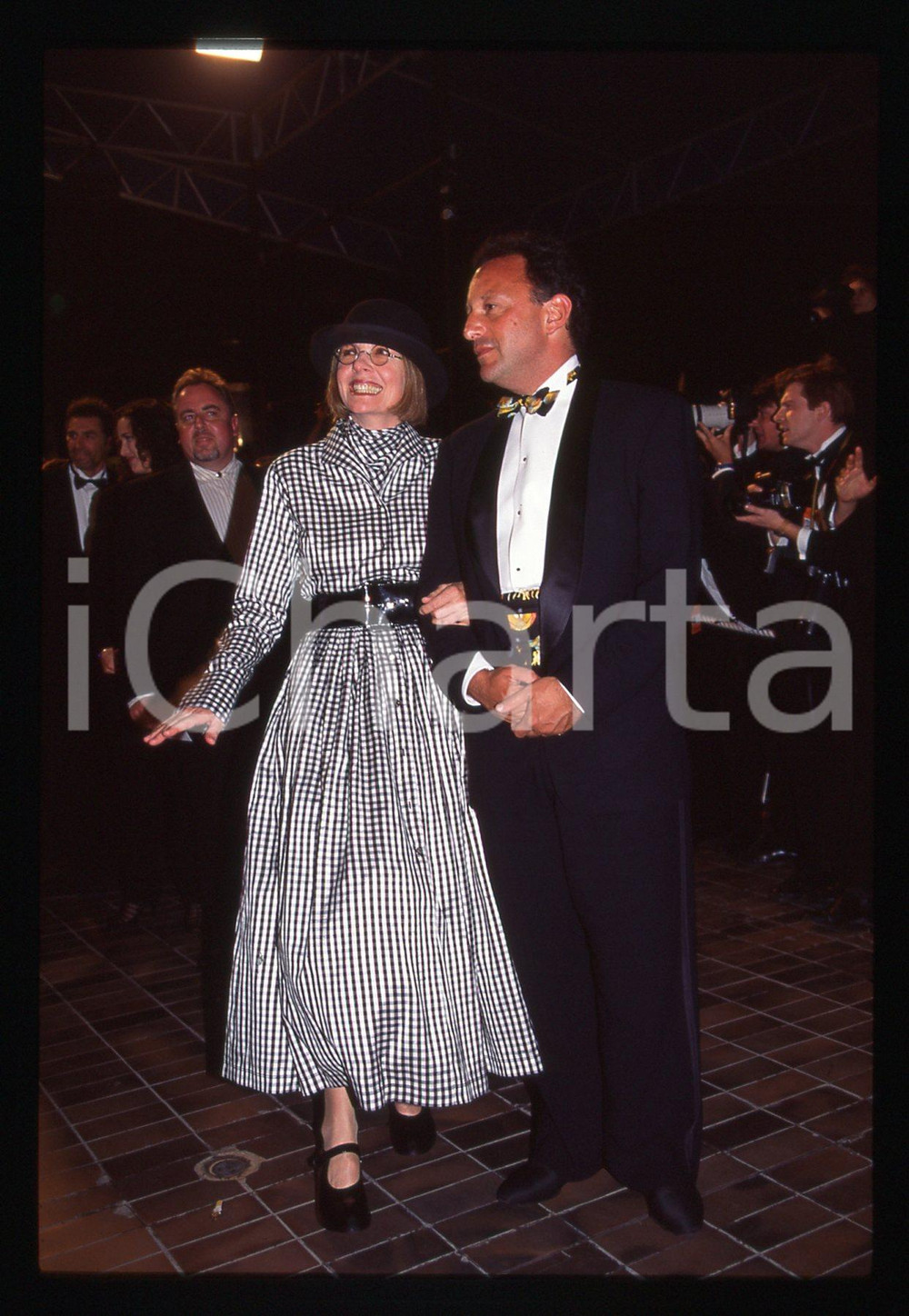 Fotografia d epoca originale 35mm vintage slide 1995 FESTIVAL DI CANNES  Diane KEATON a un evento 1 1