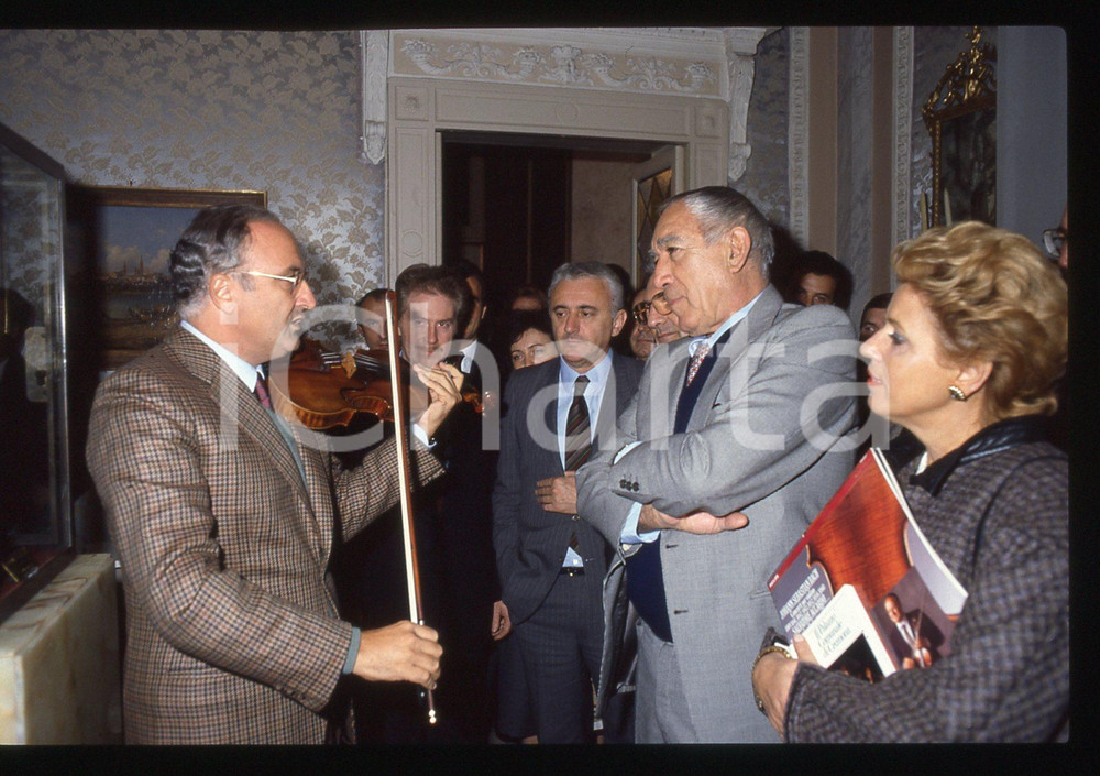 35mm vintage slide* 1988 CREMONA Anthony QUINN Salvatore ACCARDO Ritratto (7)