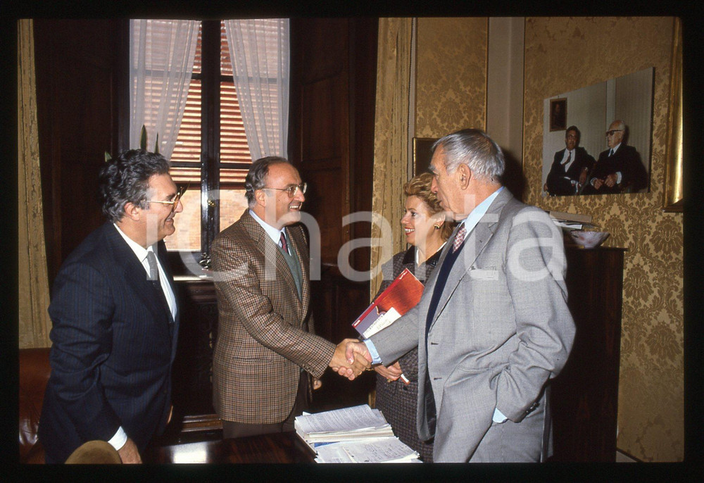 35mm vintage slide* 1988 CREMONA Anthony QUINN Salvatore ACCARDO Ritratto (3)